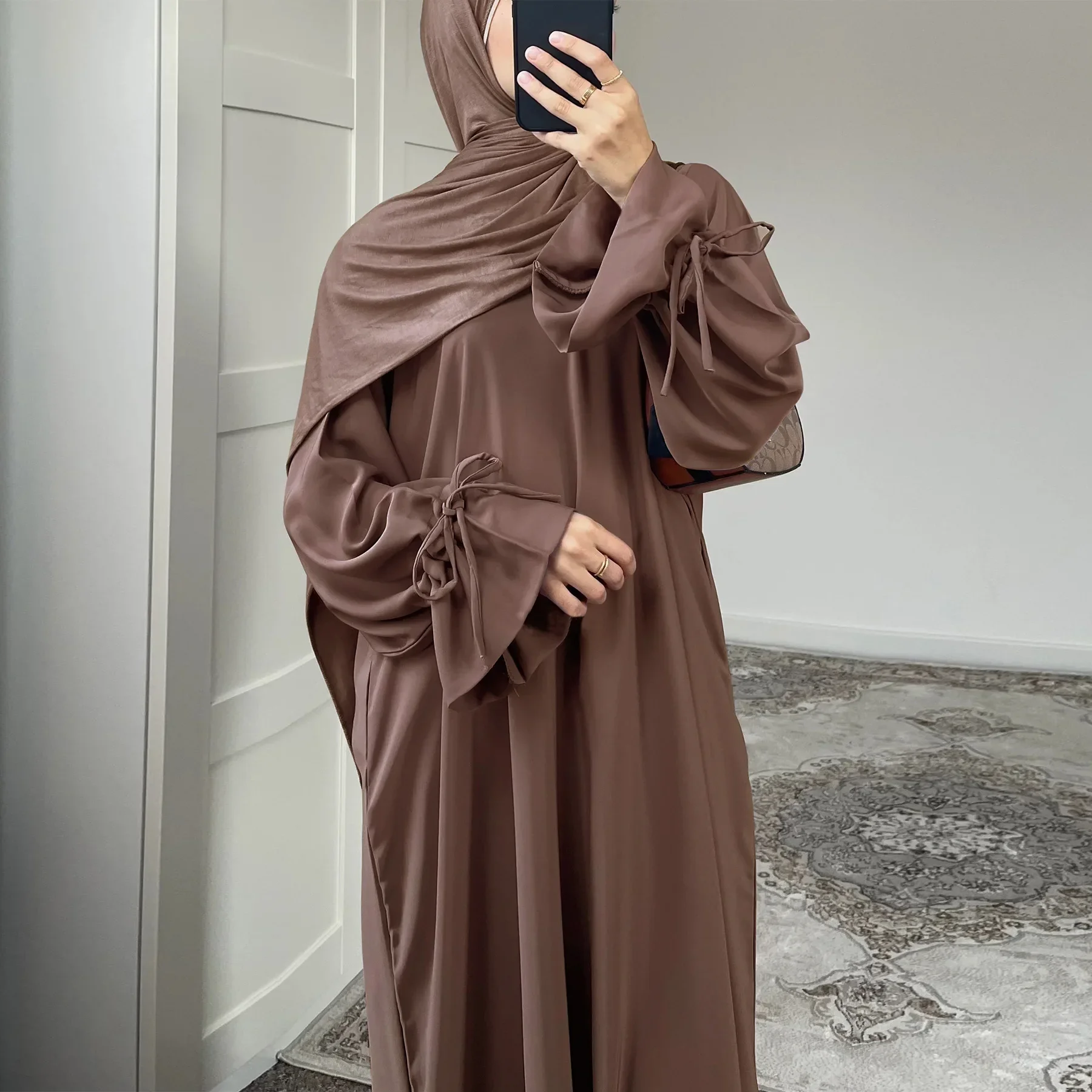 Ramadan Eid Plain Abaya Muslim Dress Tie Sleeves Zipper Abayas for Women Dubai Luxury African Dresses Islamic Clothing Kaftan
Ramadan Eid Plain Abaya Muslim Dress Tie Sleeves Zipper Abayas for Women Dubai Luxury African Dresses Islamic Clothing Kaftan
