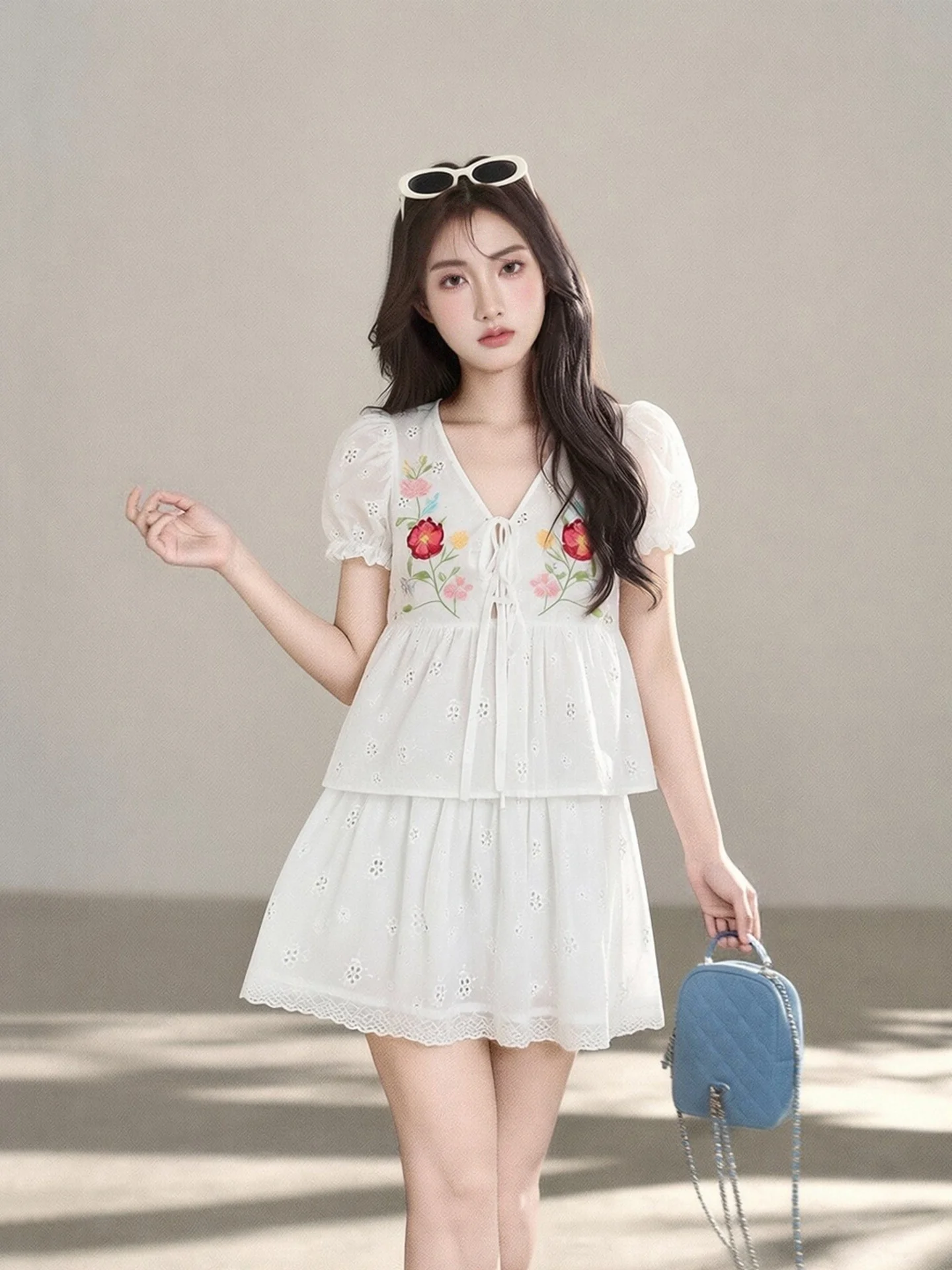 LIXIAOWAN Korean Style Pure Cotton Embroidered Shirt with Belt V-Neck Half Skirt Two-Piece Set Breathable Summer Fashion
LIXIAOWAN Korean Style Pure Cotton Embroidered Shirt with Belt V-Neck Half Skirt Two-Piece Set Breathable Summer Fashion