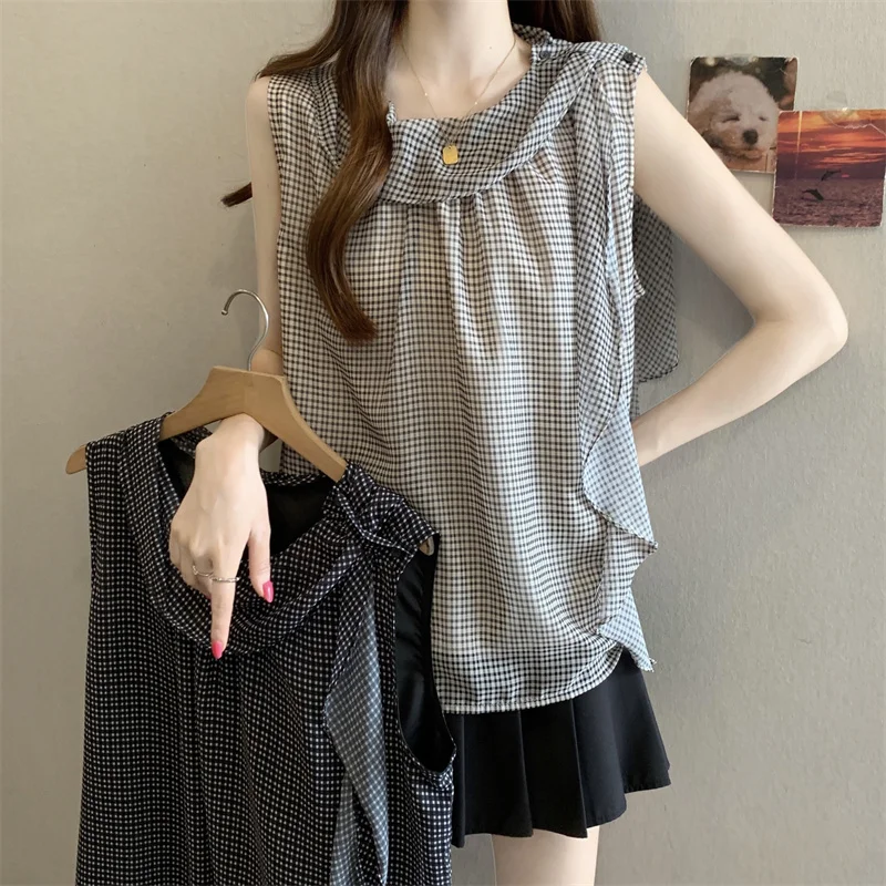 Retro Plaid Sleeveless Shirt Women Summer 2026 plus Size Flattering Design Sensation Gored Skirt Detail Slimming Effect
Retro Plaid Sleeveless Shirt Women Summer 2026 plus Size Flattering Design Sensation Gored Skirt Detail Slimming Effect