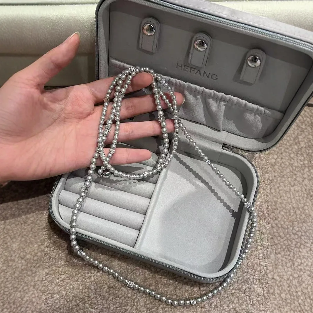 【Бесплатный подарок】Длинное жемчужное ожерелье в расслабленном стиле, многослойная цепочка для свитера с цирконами для женщин, осень-зима
【Бесплатный подарок】Длинное жемчужное ожерелье в расслабленном стиле, многослойная цепочка для свитера с цирконами для женщин, осень-зима