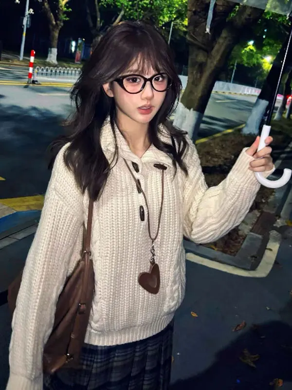 Корейский уникальный супермодный свитер с высоким воротом и бахромой, свободный вязаный топ с длинными рукавами, зимняя модная женская одежда премиум-класса
Корейский уникальный супермодный свитер с высоким воротом и бахромой, свободный вязаный топ с длинными рукавами, зимняя модная женская одежда премиум-класса