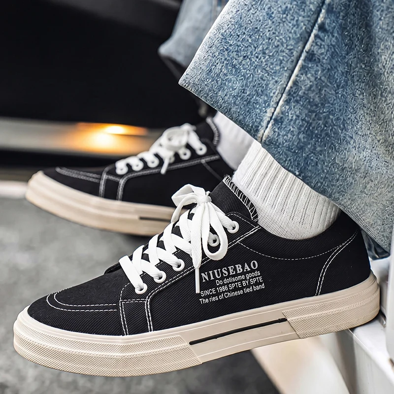 2026 Spring/Summer New Men'S Canvas Shoes Wear Resistant And Non Slip Flat Casual Shoes Suitable For Youth Daily Wearing
2026 Spring/Summer New Men'S Canvas Shoes Wear Resistant And Non Slip Flat Casual Shoes Suitable For Youth Daily Wearing