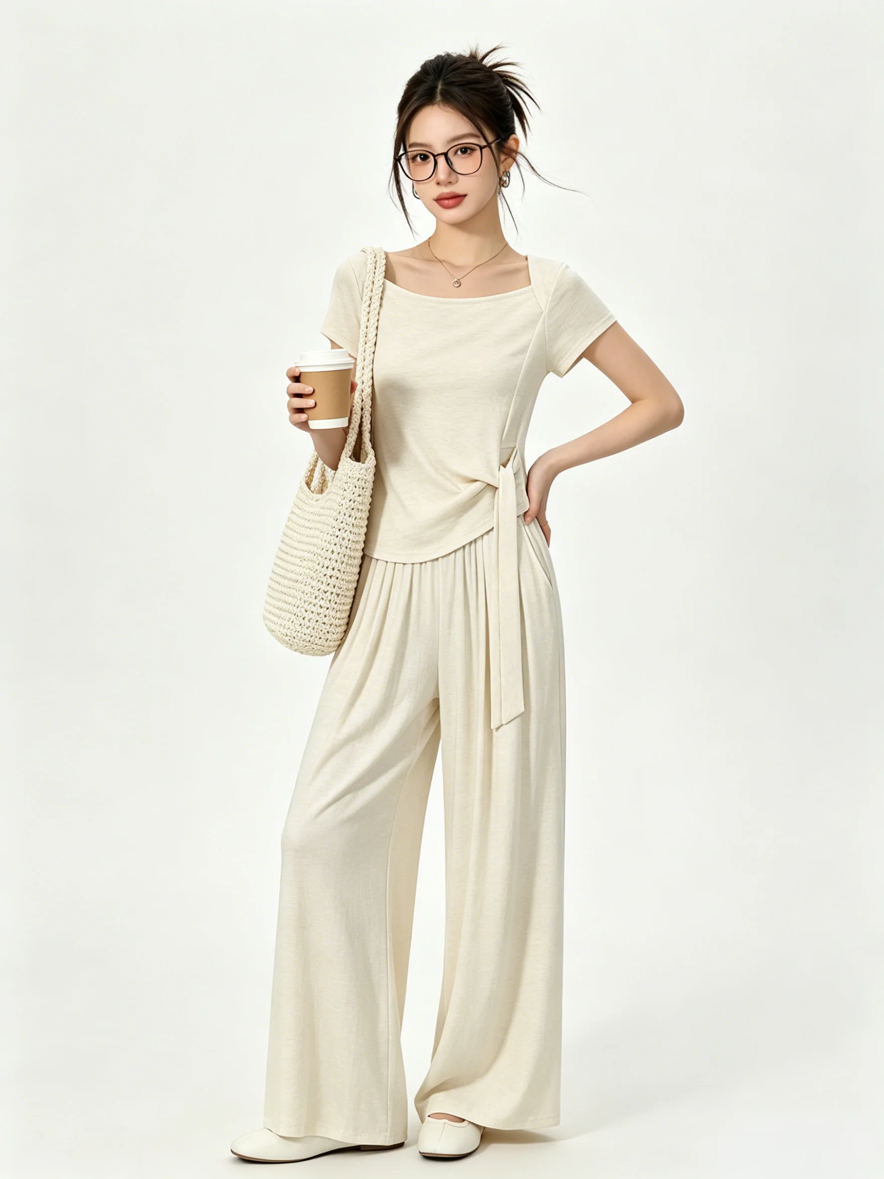 Korean Gentle Skin-Friendly Short Sleeve T-Shirt Asymmetrical Waist Slimming Drapey Casual Pants Set Summer Fashion Ensemble
Korean Gentle Skin-Friendly Short Sleeve T-Shirt Asymmetrical Waist Slimming Drapey Casual Pants Set Summer Fashion Ensemble