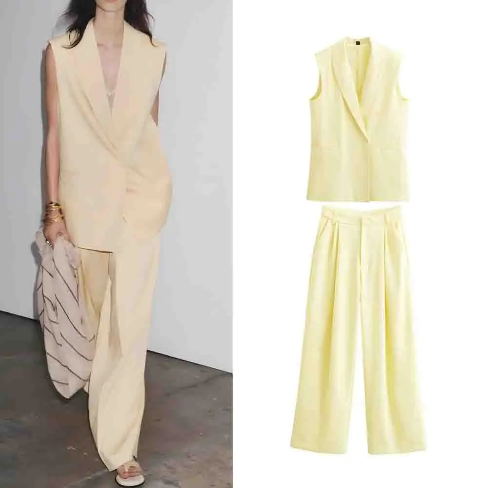 Women's 2025 new fashion pocket decoration loose double breasted lapel vest retro women's vest chic top+Pants suit
Women's 2025 new fashion pocket decoration loose double breasted lapel vest retro women's vest chic top+Pants suit