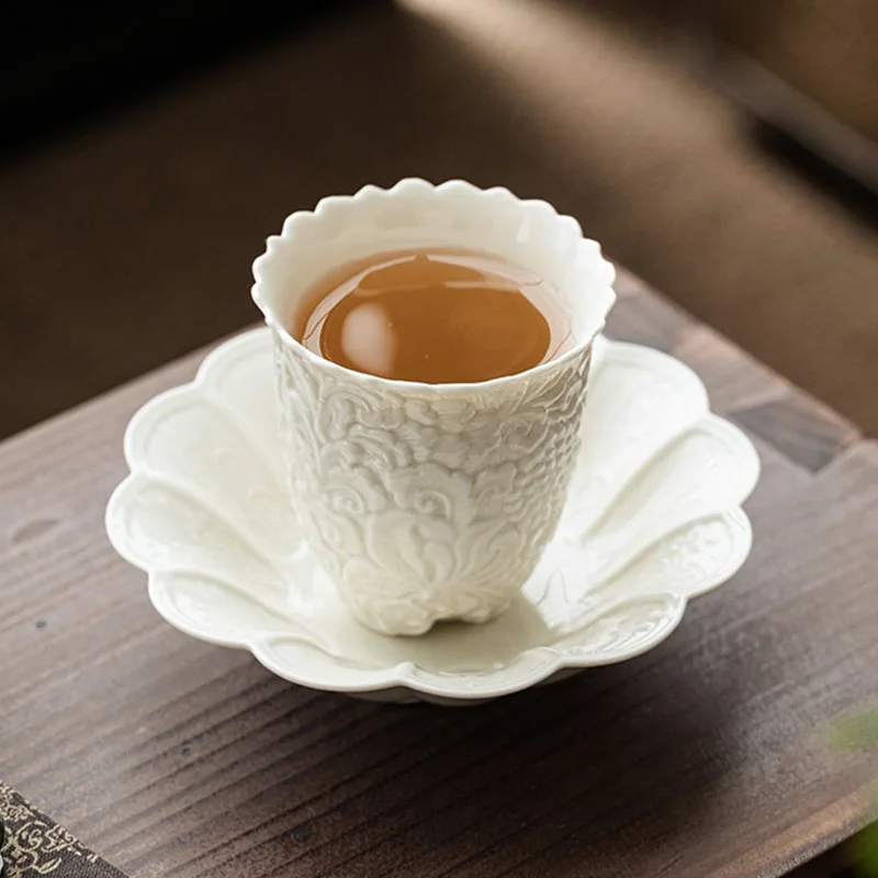 Grass Wood Ash Three Legged P Fragrance Ceramic Master Single Kung Fu Set Tasting Cup Tea
Grass Wood Ash Three Legged P Fragrance Ceramic Master Single Kung Fu Set Tasting Cup Tea