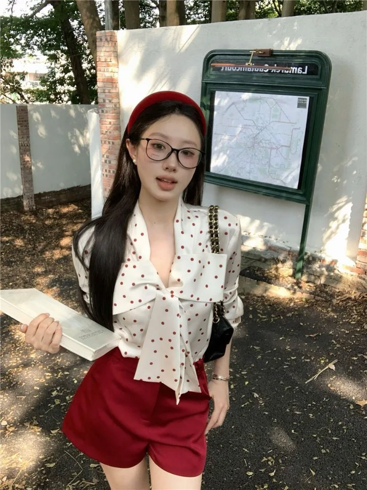 Elegant V-neck Bow Wave Point Long Sleeve Shirt Women+ Y2k High Waist Loose Wide Leg Shorts 2025 Summer New Two Piece Sets
Elegant V-neck Bow Wave Point Long Sleeve Shirt Women+ Y2k High Waist Loose Wide Leg Shorts 2025 Summer New Two Piece Sets