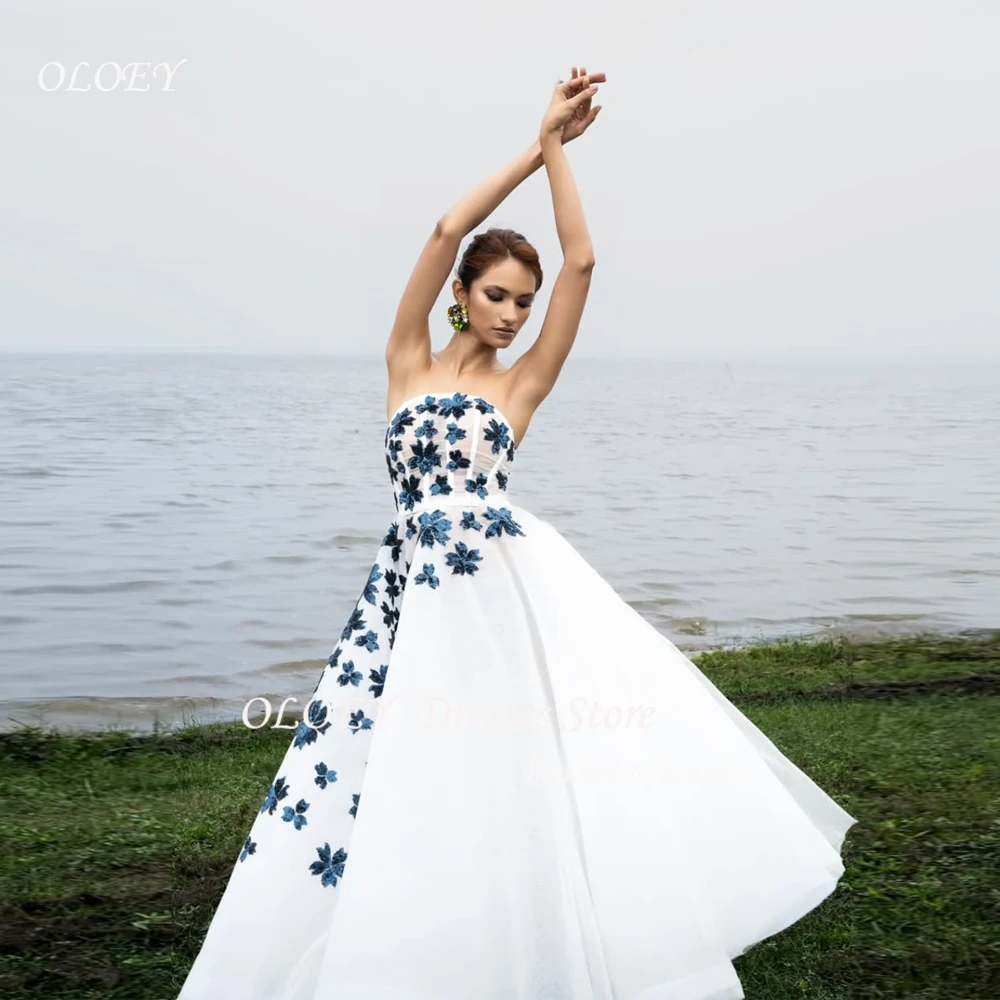 OLOEY Customized Sleeveless Prom Dresses With Blue Flowers A-Line Formal Wedding Elegant Evening Gown Floor-Length
OLOEY Customized Sleeveless Prom Dresses With Blue Flowers A-Line Formal Wedding Elegant Evening Gown Floor-Length