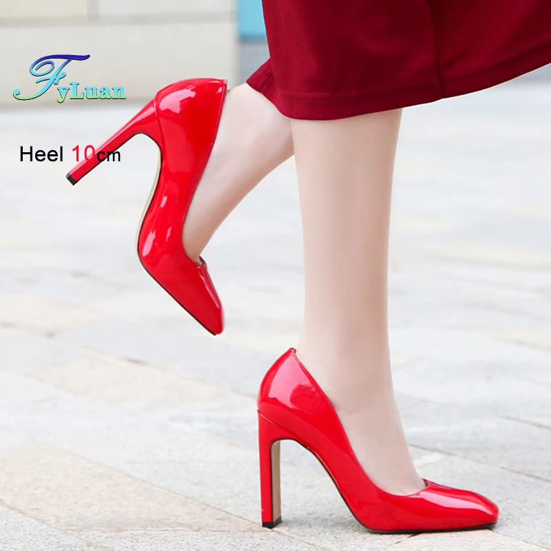 2026 New Square Toe Spring Summer Red Shallow Temperament Women Pumps 10CM Thick High Heels Classic Daily Outdoors Woman Shoes
2026 New Square Toe Spring Summer Red Shallow Temperament Women Pumps 10CM Thick High Heels Classic Daily Outdoors Woman Shoes