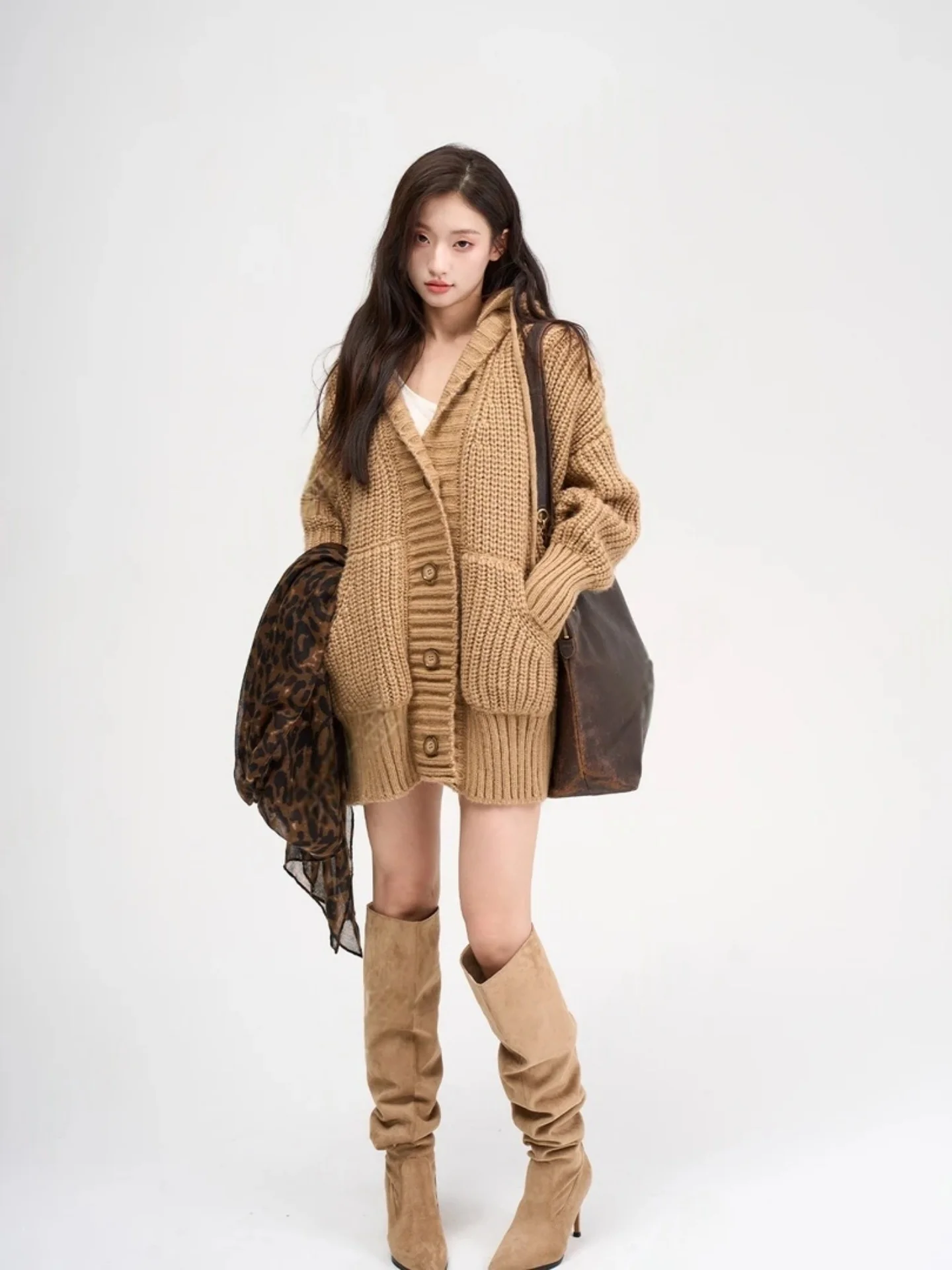 Korean Style Lazy Hoodie Sweater Coat Women Early Spring High Sense Loose Knitted Open Cardigan Mid-Length Top
Korean Style Lazy Hoodie Sweater Coat Women Early Spring High Sense Loose Knitted Open Cardigan Mid-Length Top