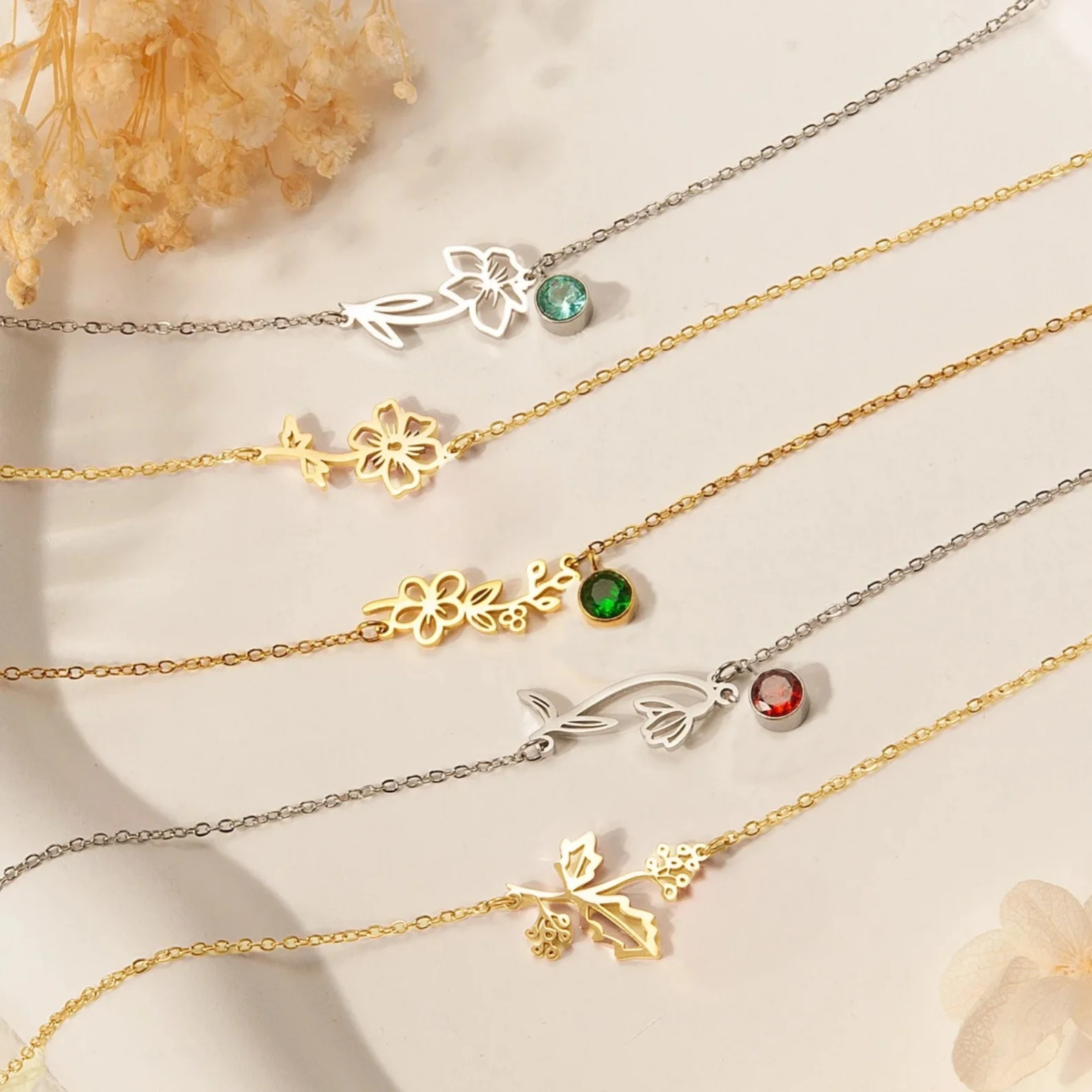 Jeshayuan Custom Birth Flower Bracelet Custom 26 Initial Letter Flower Bracelet Personalized Flower Birthstone Bracelet
Jeshayuan Custom Birth Flower Bracelet Custom 26 Initial Letter Flower Bracelet Personalized Flower Birthstone Bracelet