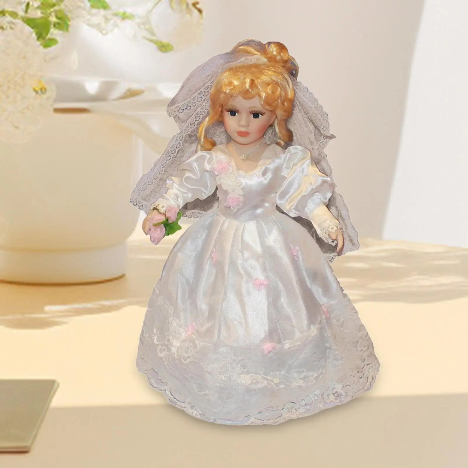 Porcelain Doll Gift Standing Girl Mini Collectible 15.75 inch Height Home Ornament Porcelain People Victorian Lady Ceramic Doll
Porcelain Doll Gift Standing Girl Mini Collectible 15.75 inch Height Home Ornament Porcelain People Victorian Lady Ceramic Doll
