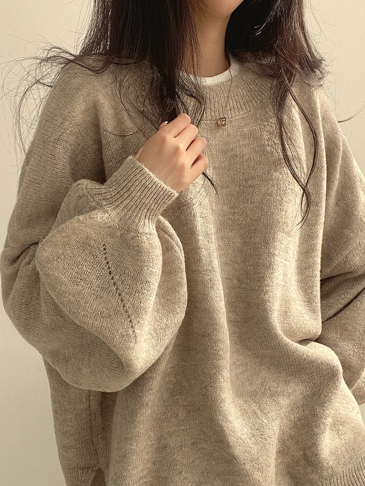 Chic Autumn Winter Knitted Soft Loose Lantern Sve Overhead Sweater Simple Elegance round Ne Side Slit Versatile Comfortable
Chic Autumn Winter Knitted Soft Loose Lantern Sve Overhead Sweater Simple Elegance round Ne Side Slit Versatile Comfortable