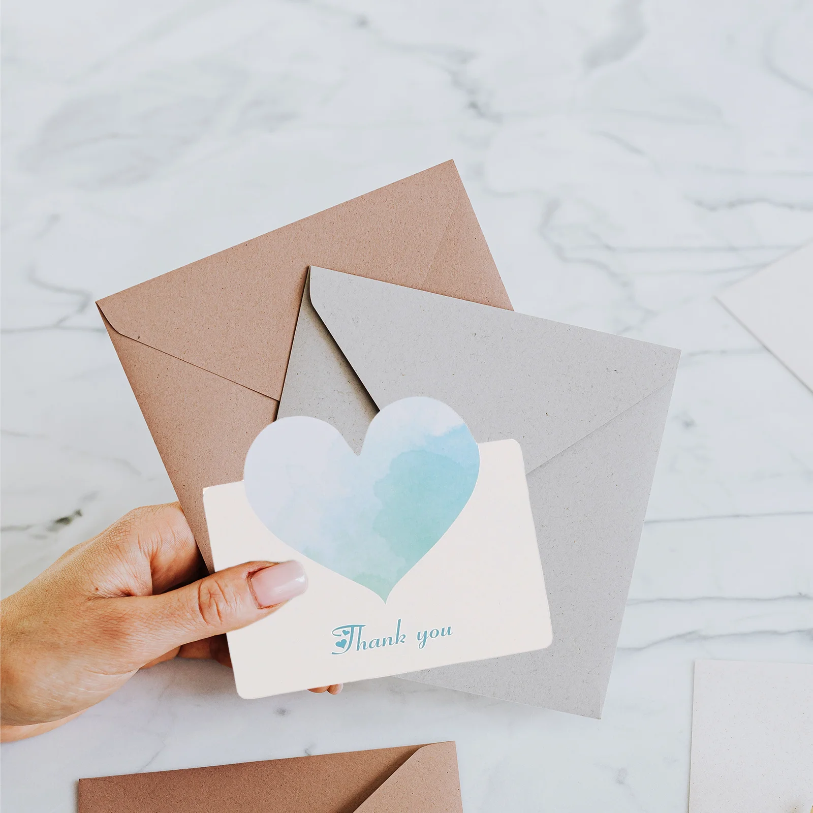 30 шт. открыток с элегантным цветочным узором и сердечками для свадебной вечеринки, Рождества, благодарности, памятных подарков
30 шт. открыток с элегантным цветочным узором и сердечками для свадебной вечеринки, Рождества, благодарности, памятных подарков