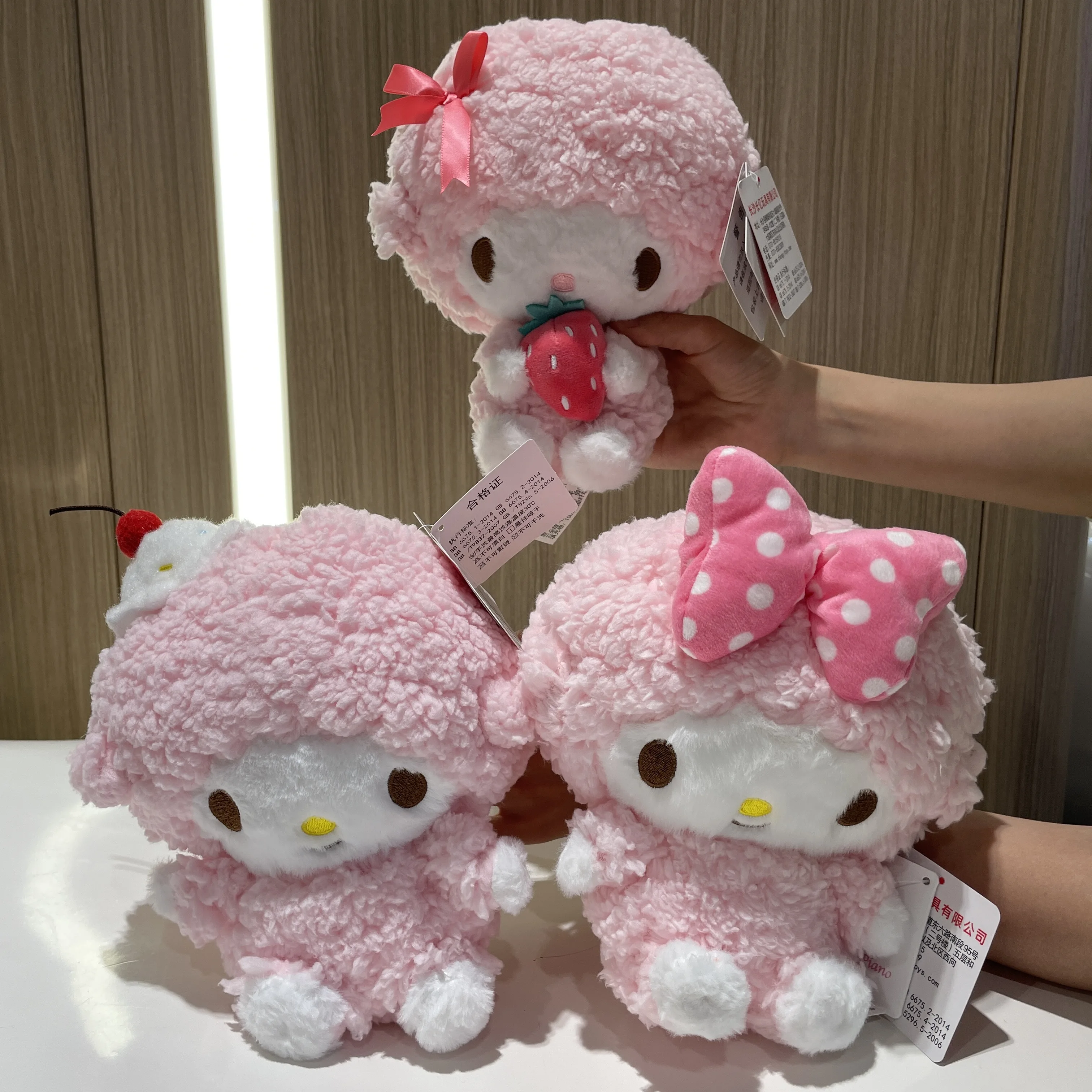 100% натуральная кукла Sanrio Kuromi Melody Hello Kitty Cinnamoroll, плюшевая игрушка, мягкие игрушки, детские подарки на день рождения, Рождество
100% натуральная кукла Sanrio Kuromi Melody Hello Kitty Cinnamoroll, плюшевая игрушка, мягкие игрушки, детские подарки на день рождения, Рождество