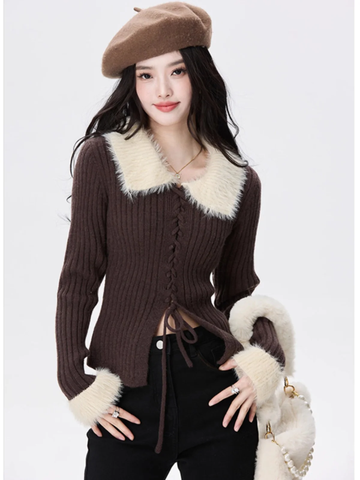 Slim Fit Rabbit Fur Collar Knitwear Base Shirt Women's Inner Wear Short Style Turn-down Collar Commute Style Korean Version
Slim Fit Rabbit Fur Collar Knitwear Base Shirt Women's Inner Wear Short Style Turn-down Collar Commute Style Korean Version