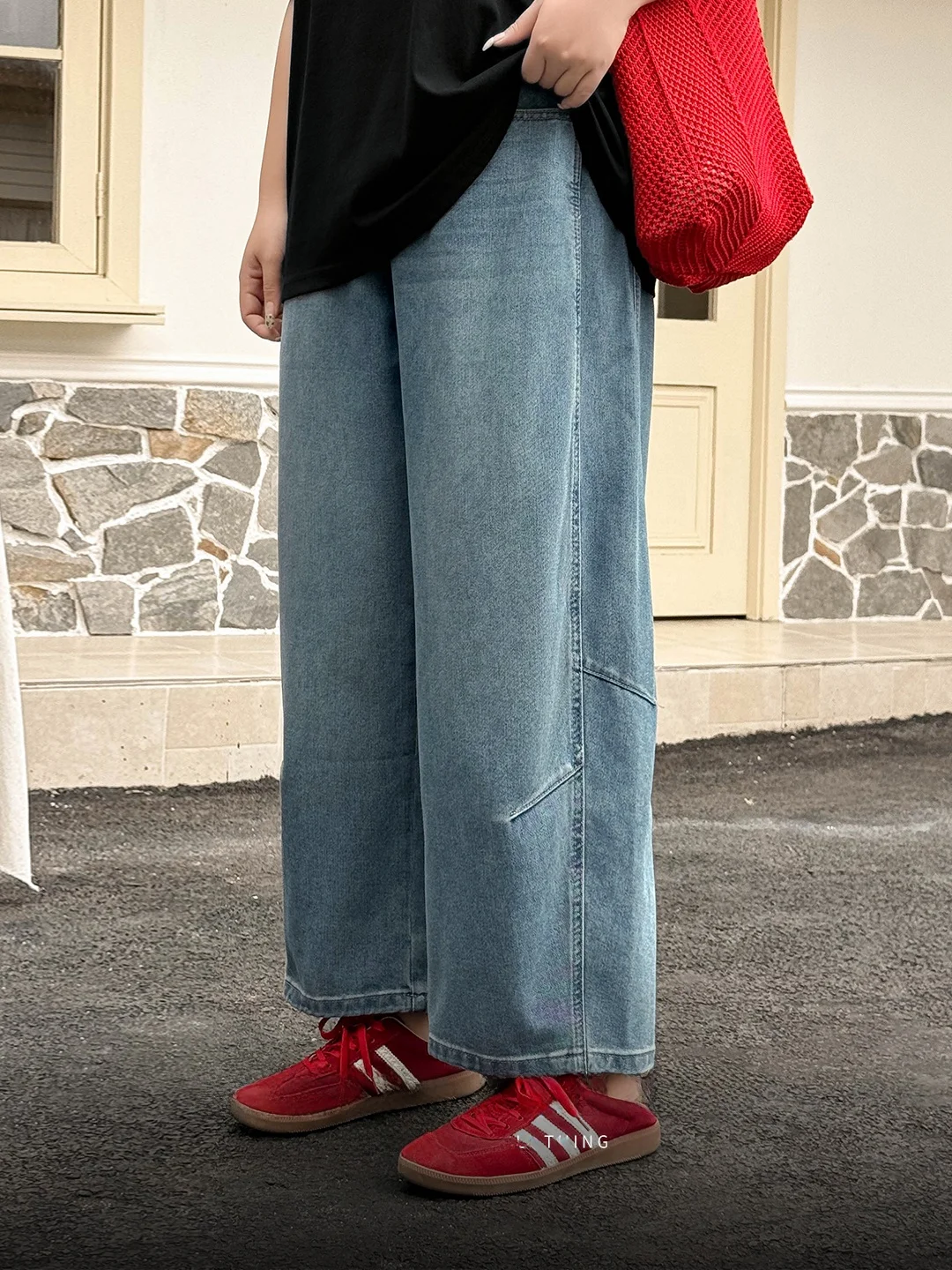 plus Size Women's Shaping Jeans High Waist Loose Wide Leg Pants Summer Fashion plus Size Clothing Meat Concealing Trousers
plus Size Women's Shaping Jeans High Waist Loose Wide Leg Pants Summer Fashion plus Size Clothing Meat Concealing Trousers