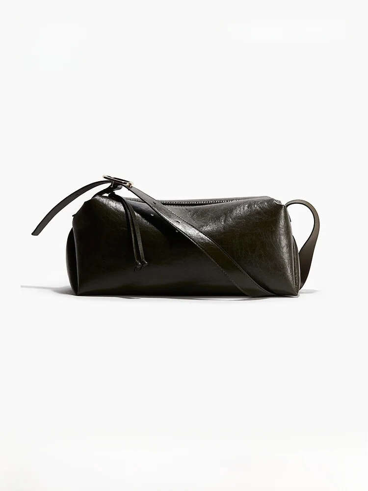 H&M Ladies Casual Handbag Fashionable Commuter Shoulder Bag for Women Summer Travel Outdoors 1300698 PU Leather Handbag
H&M Ladies Casual Handbag Fashionable Commuter Shoulder Bag for Women Summer Travel Outdoors 1300698 PU Leather Handbag