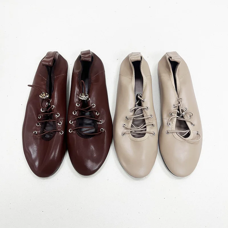 NEW Spring Lace Up Women's Shoes Soft Leather Outdoor Casual Ballet Flats Walking Large Gize Brand Comfortable Ladies Loafers
NEW Spring Lace Up Women's Shoes Soft Leather Outdoor Casual Ballet Flats Walking Large Gize Brand Comfortable Ladies Loafers