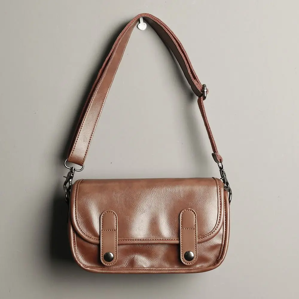 Portable Waterproof Shoulder Belt Bags Retro Soft Single-shoulder Bag Textured Hardware Leisure Mini Messenger Bag Outdoor
Portable Waterproof Shoulder Belt Bags Retro Soft Single-shoulder Bag Textured Hardware Leisure Mini Messenger Bag Outdoor