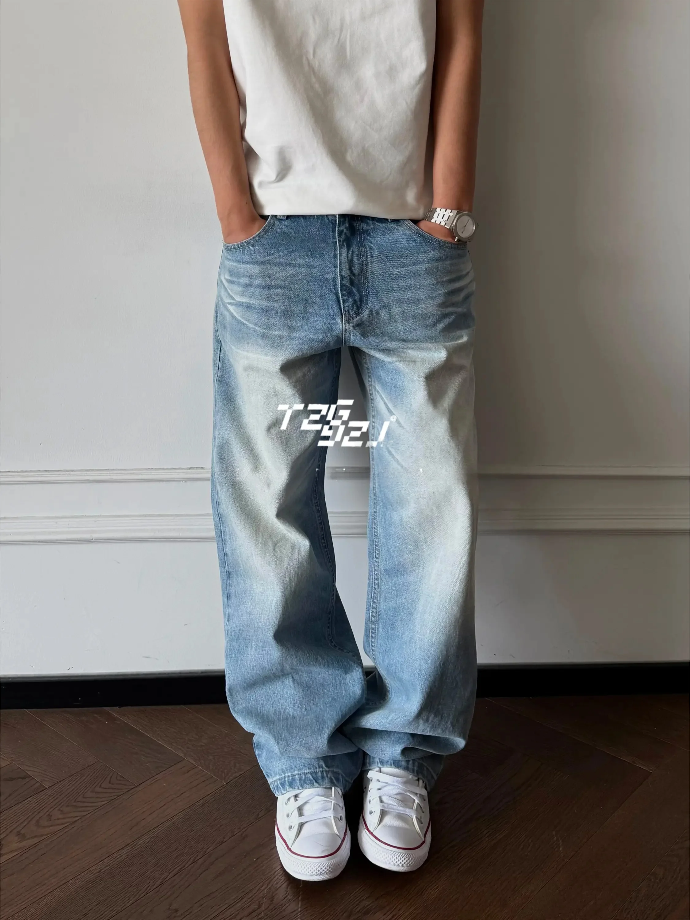 American Style Ice Blue Nevada Retro Washed Jeans Men Straight Loose Cleanfit Old Money Denim Pants mid Waist Zipper Summer
American Style Ice Blue Nevada Retro Washed Jeans Men Straight Loose Cleanfit Old Money Denim Pants mid Waist Zipper Summer