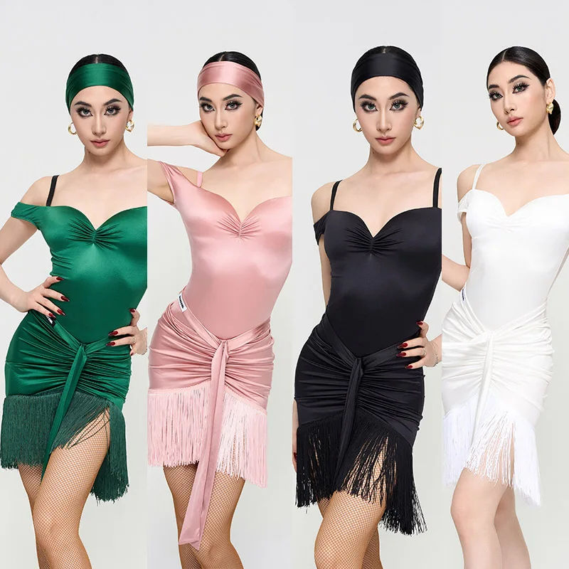 2025 Latin Dance Costume Off Shoulder Tops Tassel Skirt Cha Cha Rumba Samba Dance Practice Dress Performance Clothes DNV23780
2025 Latin Dance Costume Off Shoulder Tops Tassel Skirt Cha Cha Rumba Samba Dance Practice Dress Performance Clothes DNV23780