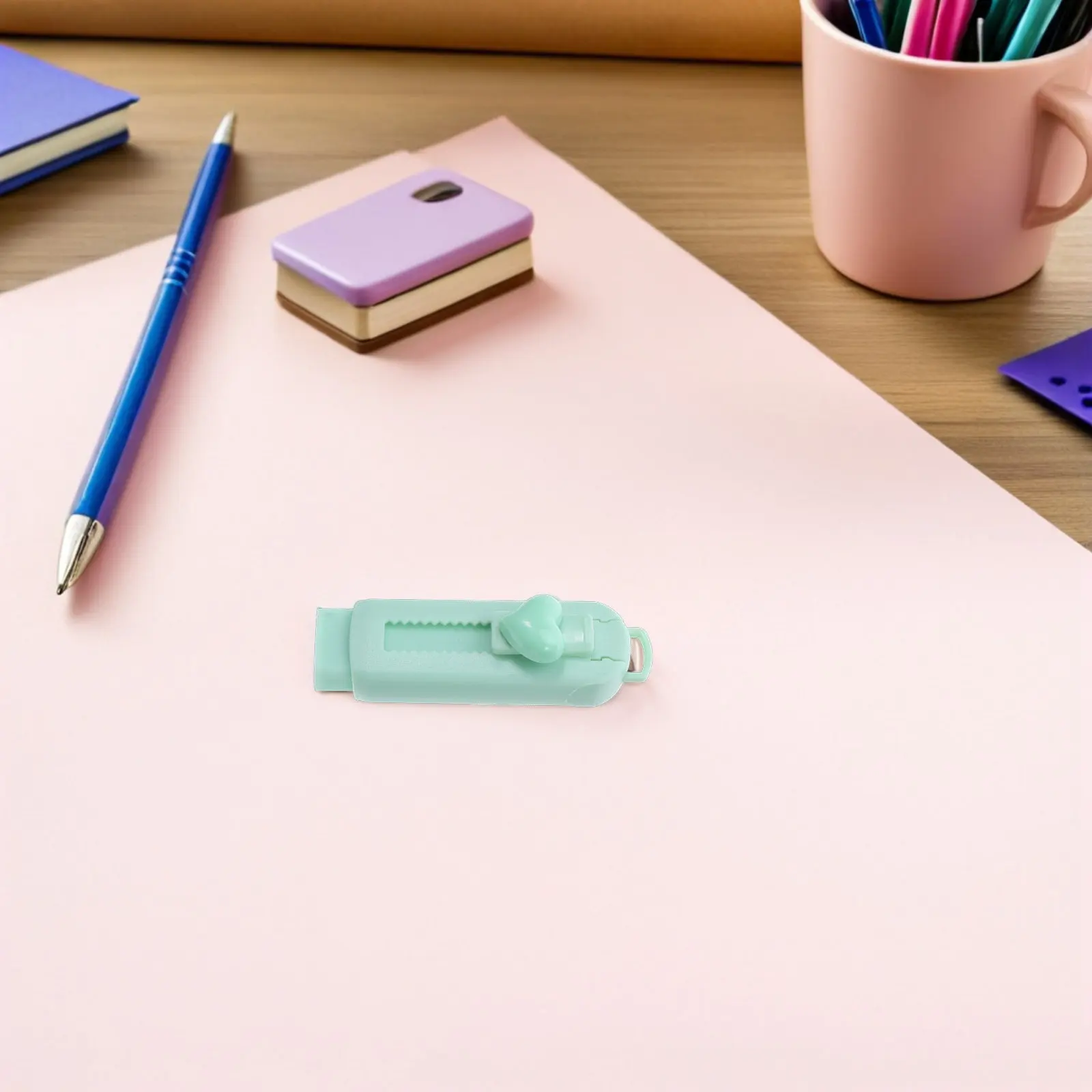 Набор из 5 выдвижных ластиков-карандашей с пластиковым корпусом, портативные, для студентов, офиса и дома
Набор из 5 выдвижных ластиков-карандашей с пластиковым корпусом, портативные, для студентов, офиса и дома