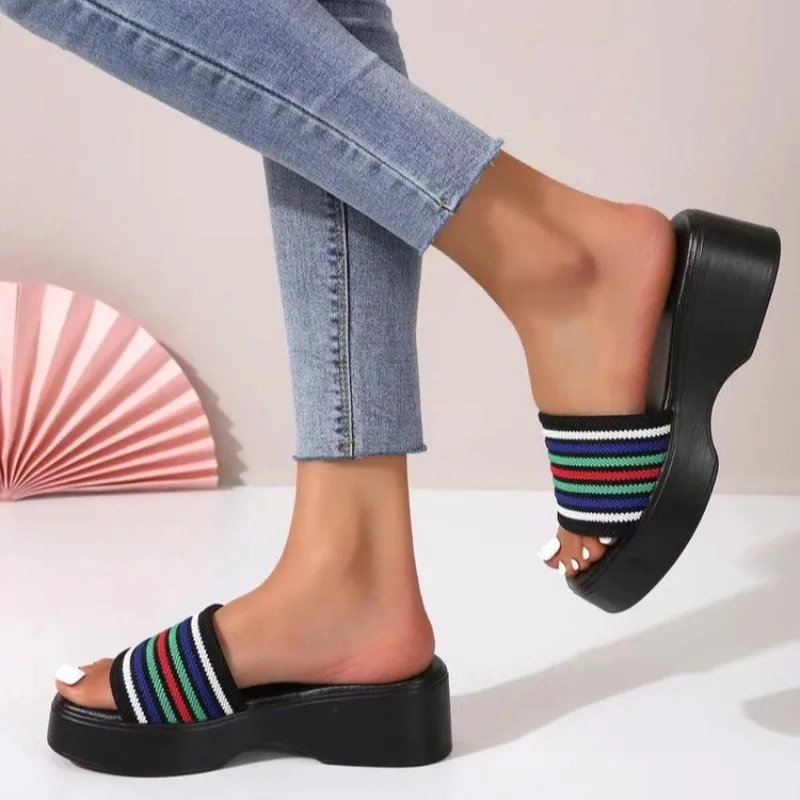 New Women's Modern Slippers Design Square Toe Muffin Bottom Slides Shoes Outside Clogs Fashion Platform Wedge Heel Slippers
New Women's Modern Slippers Design Square Toe Muffin Bottom Slides Shoes Outside Clogs Fashion Platform Wedge Heel Slippers