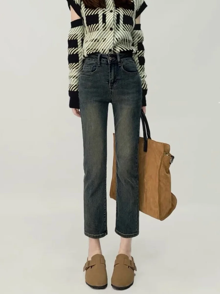 Прямые джинсы с высокой талией, женские эластичные утягивающие корейские брюки маленького размера, винтажные брюки-трубы с девятью точками
Прямые джинсы с высокой талией, женские эластичные утягивающие корейские брюки маленького размера, винтажные брюки-трубы с девятью точками