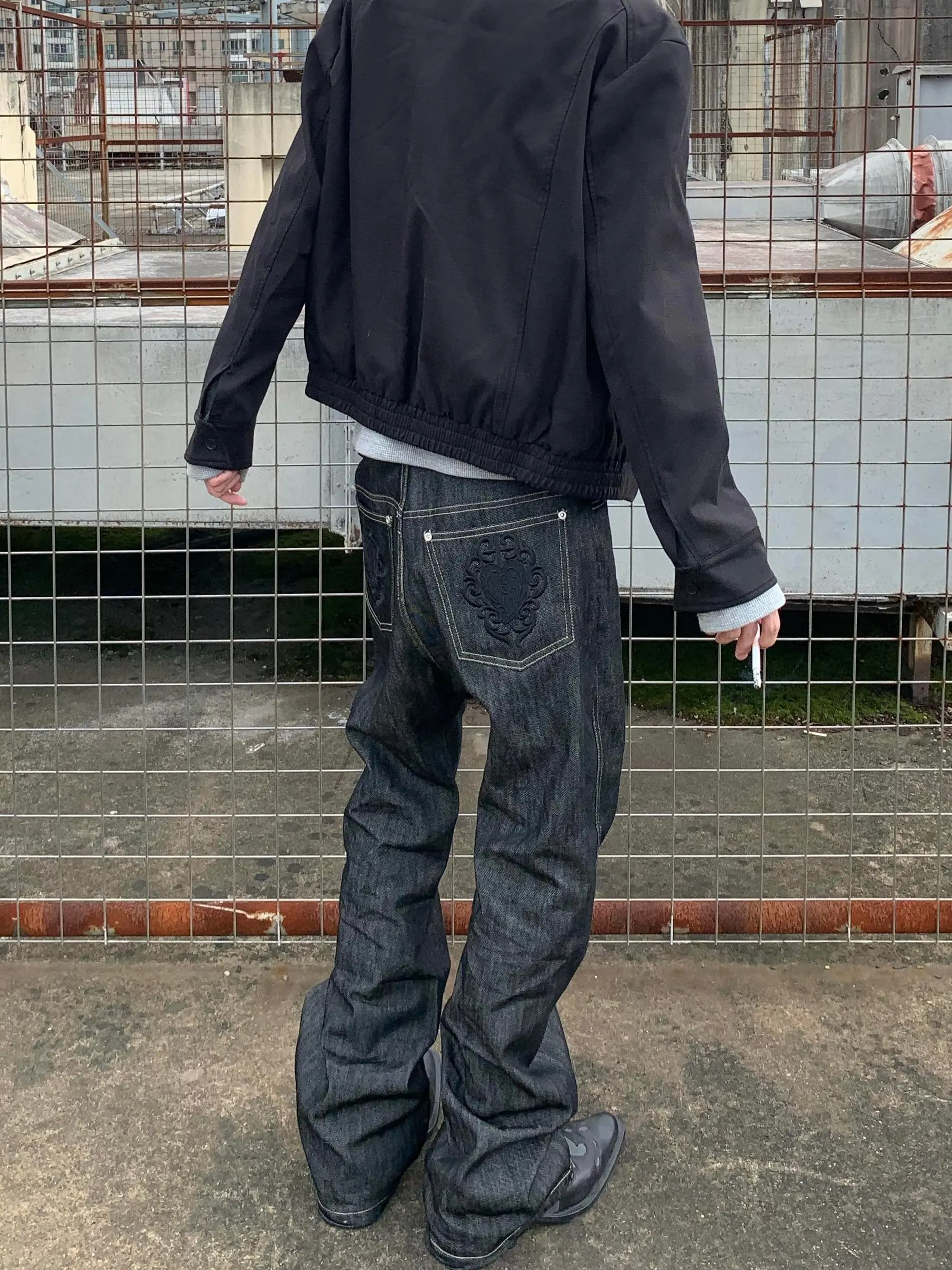 Cleanfit American Style Retro Embroidered Jeans Men's Black Original Loose Straight Leg Slimming Flared Pants High Street
Cleanfit American Style Retro Embroidered Jeans Men's Black Original Loose Straight Leg Slimming Flared Pants High Street