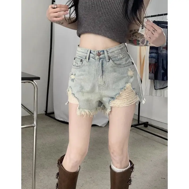 Personalized Burr Ripped Denim Shorts for Women with Hot Sexy Girls with High Waist Slim A-line
Personalized Burr Ripped Denim Shorts for Women with Hot Sexy Girls with High Waist Slim A-line