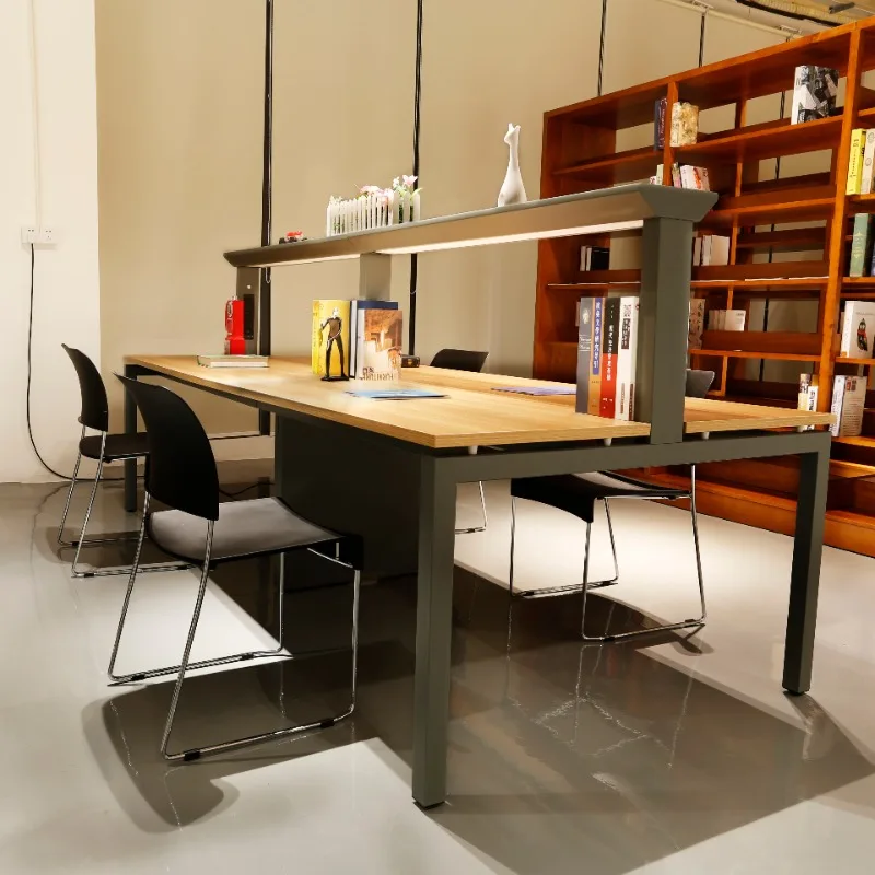 Деревянный настенный книжный шкаф для библиотеки, офисные столы для чтения, стулья 
Деревянный настенный книжный шкаф для библиотеки, офисные столы для чтения, стулья