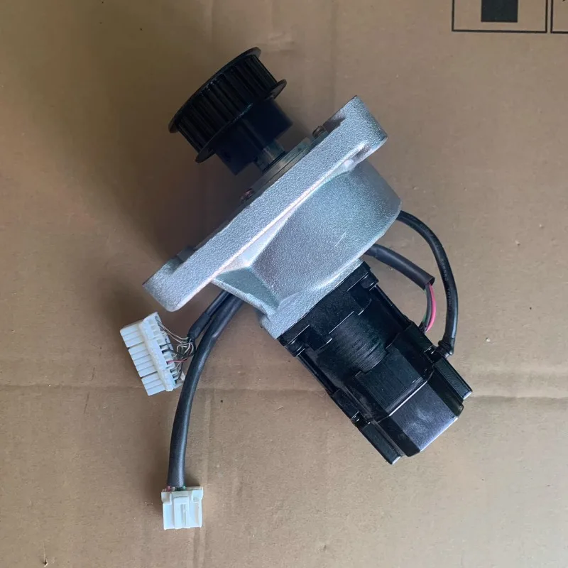 Лифт CV150cv320 двигатель дверной машины/двигатель двери TS4507N1228 E200/E400/200V
Лифт CV150cv320 двигатель дверной машины/двигатель двери TS4507N1228 E200/E400/200V