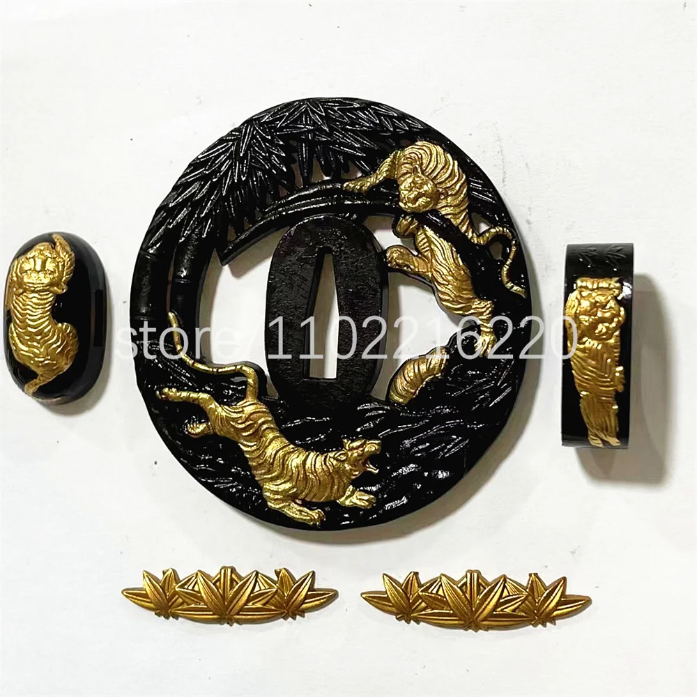 Exquisite Copper Brass Gold Plated Silver Tsuba Handguard Fuchi Kashira Menuki For Real Japan Samurai Katana Sword Fittings
Exquisite Copper Brass Gold Plated Silver Tsuba Handguard Fuchi Kashira Menuki For Real Japan Samurai Katana Sword Fittings
