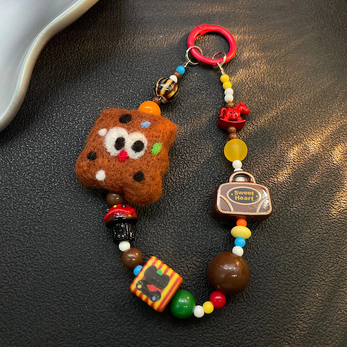 Quqibing Retro Mobile Phone Chain American Pendant CCD Decorative Hanging Rope Hanging Chain Fun Camera
Quqibing Retro Mobile Phone Chain American Pendant CCD Decorative Hanging Rope Hanging Chain Fun Camera