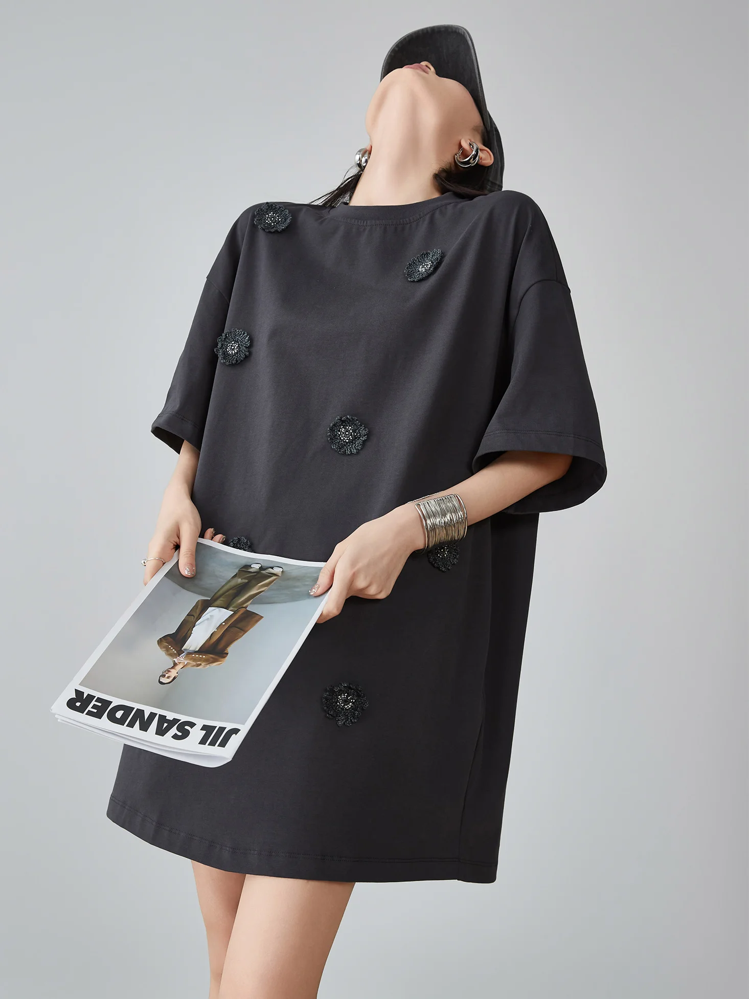 ay Heavy Embroidery Hook Flower Beaded oulder Drop ort Sve T-irt Dr Women's Loose Lazy Sle Midi Length Dr
ay Heavy Embroidery Hook Flower Beaded oulder Drop ort Sve T-irt Dr Women's Loose Lazy Sle Midi Length Dr