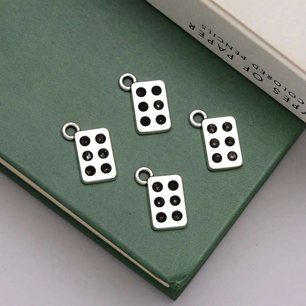 50pcs/lot--15x8mm Antique Silver Plated Baking Cake Mould Charms Muffin Pan Pendants For Diy Jewelry Making Bulk Items Wholesale
50pcs/lot--15x8mm Antique Silver Plated Baking Cake Mould Charms Muffin Pan Pendants For Diy Jewelry Making Bulk Items Wholesale