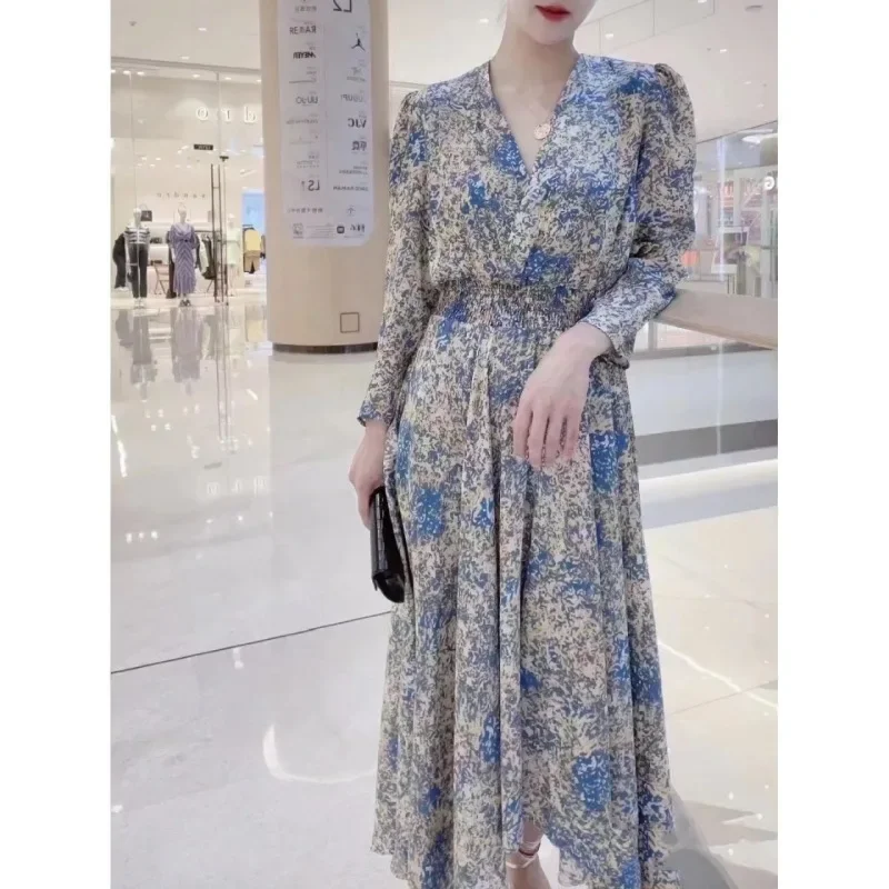Women's elegant 2023 summer new fashion dress vintage print V-neck irregular waist maxi dress female
Women's elegant 2023 summer new fashion dress vintage print V-neck irregular waist maxi dress female