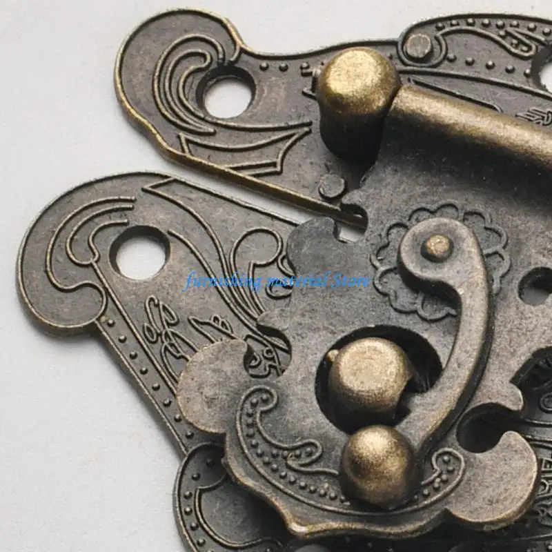 Y5GD Strong Metal Hasp Latches Handmade Box Hardware Easy to Use for DIY Wooden Chests & Decorative Storage Boxes
Y5GD Strong Metal Hasp Latches Handmade Box Hardware Easy to Use for DIY Wooden Chests & Decorative Storage Boxes