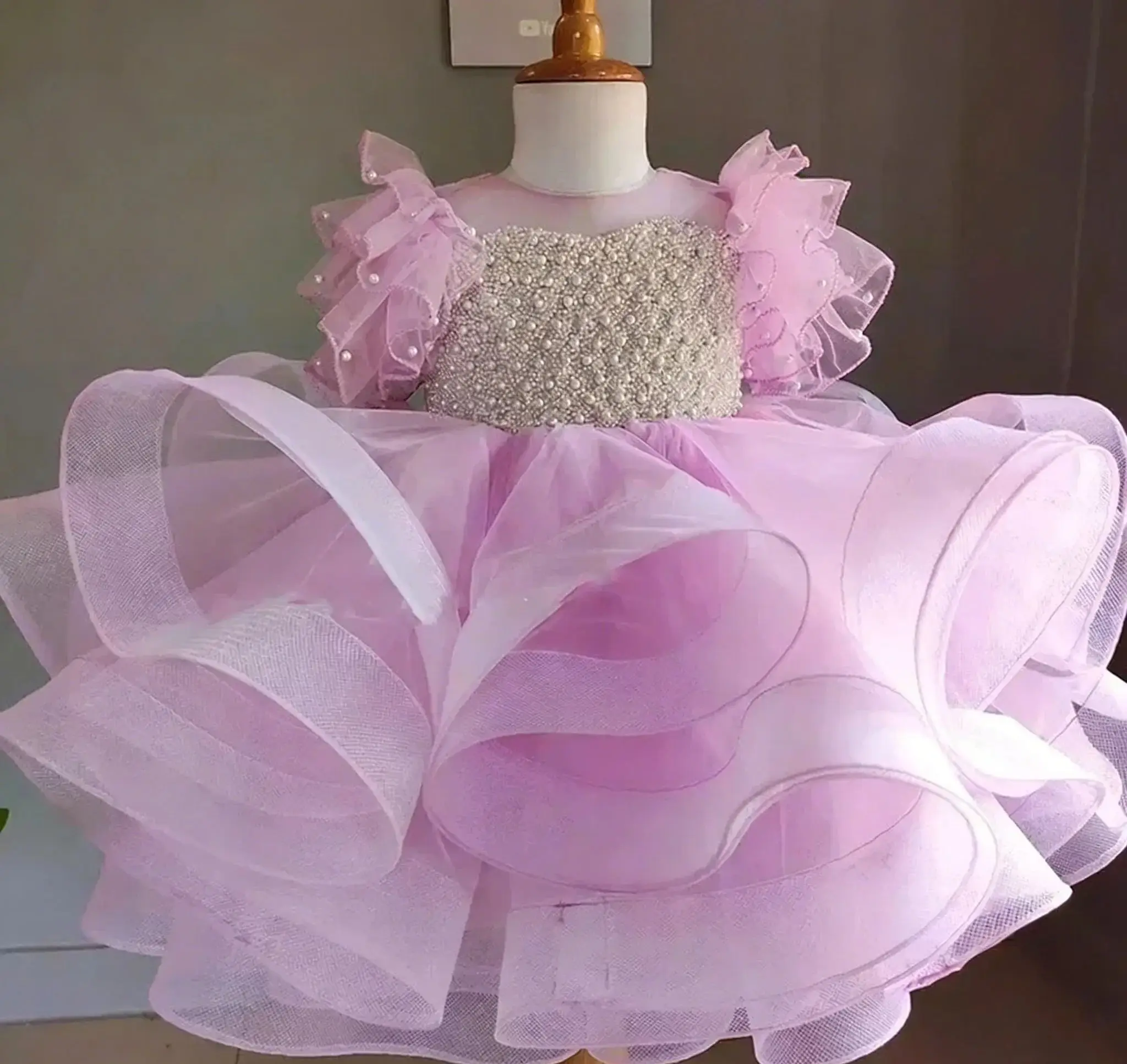 Elegant Pink Customized Flower Girl Dress For Wedding Beadings Tulle Tiered Kids Birthday Party First Communion Ball Gown
Elegant Pink Customized Flower Girl Dress For Wedding Beadings Tulle Tiered Kids Birthday Party First Communion Ball Gown
