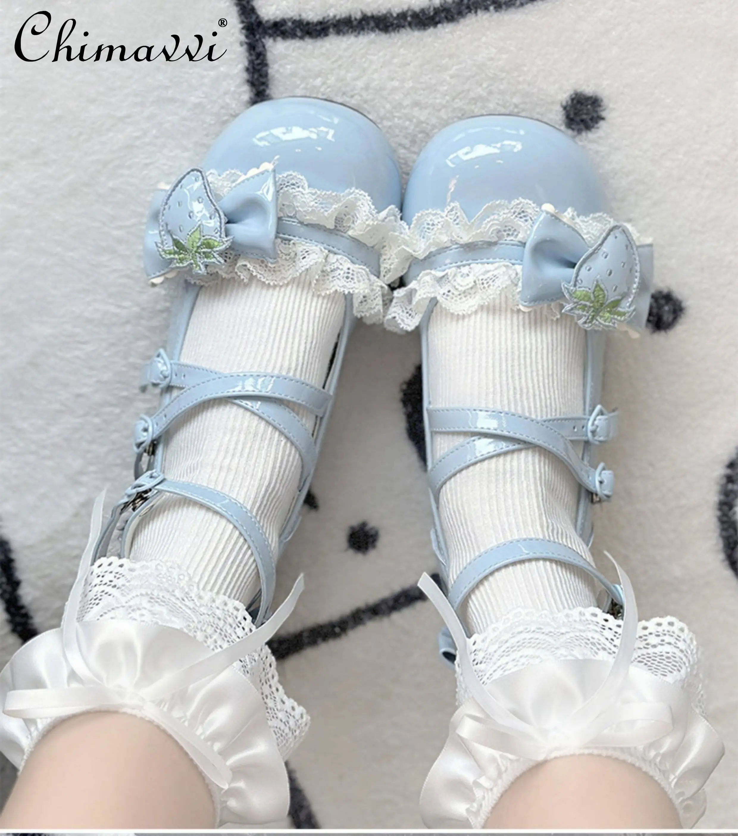 Original Lolita Shoes 2026 Spring and Summer New Sweet Cute Bow Strawberry Students Princesses High Heel Pumps for Women
Original Lolita Shoes 2026 Spring and Summer New Sweet Cute Bow Strawberry Students Princesses High Heel Pumps for Women