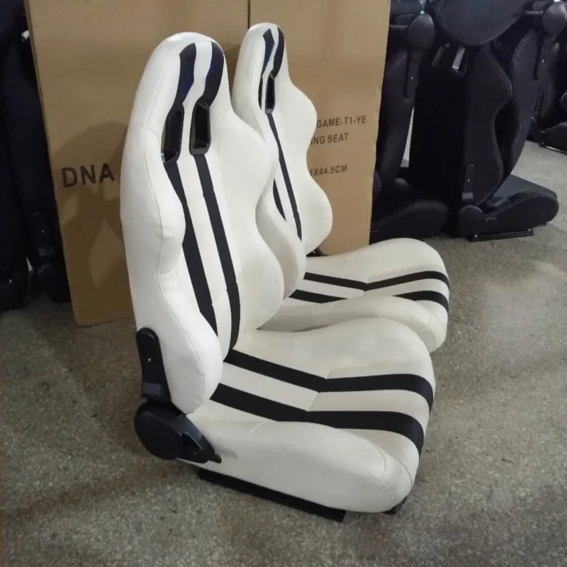 Модифицированное черно-белое полосатое двойное дорожное спортивное сиденье из ПВХ для автомобиля
Модифицированное черно-белое полосатое двойное дорожное спортивное сиденье из ПВХ для автомобиля