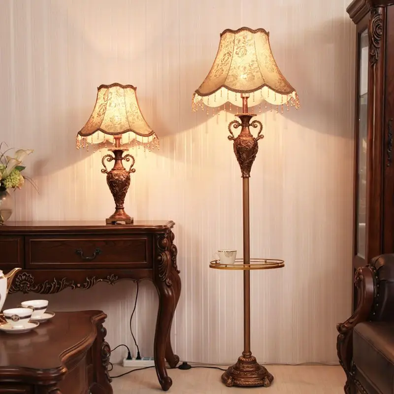 European Retro Luxury Floor Lamp Creative Statement Piece for Living Room Bedside Lighting Room Decoration Light Floor Lamp LED
European Retro Luxury Floor Lamp Creative Statement Piece for Living Room Bedside Lighting Room Decoration Light Floor Lamp LED