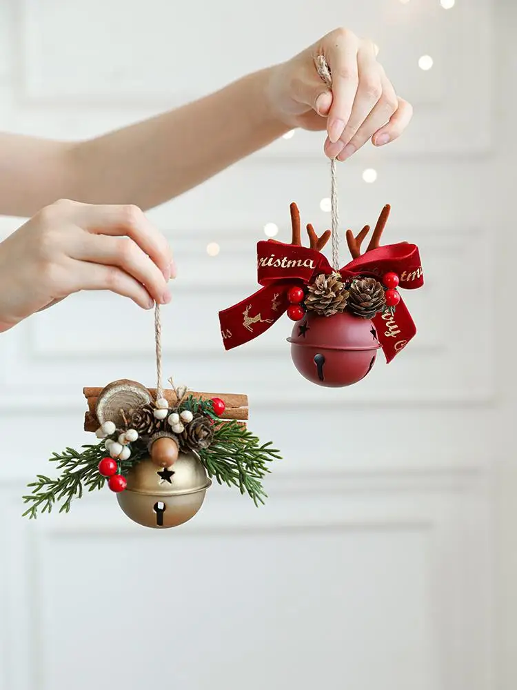 Red Cisas Tree Decoration Bell Ornament Festive Scene Arrangement Cisas Door Hanging Small Decorative Pendant
Red Cisas Tree Decoration Bell Ornament Festive Scene Arrangement Cisas Door Hanging Small Decorative Pendant