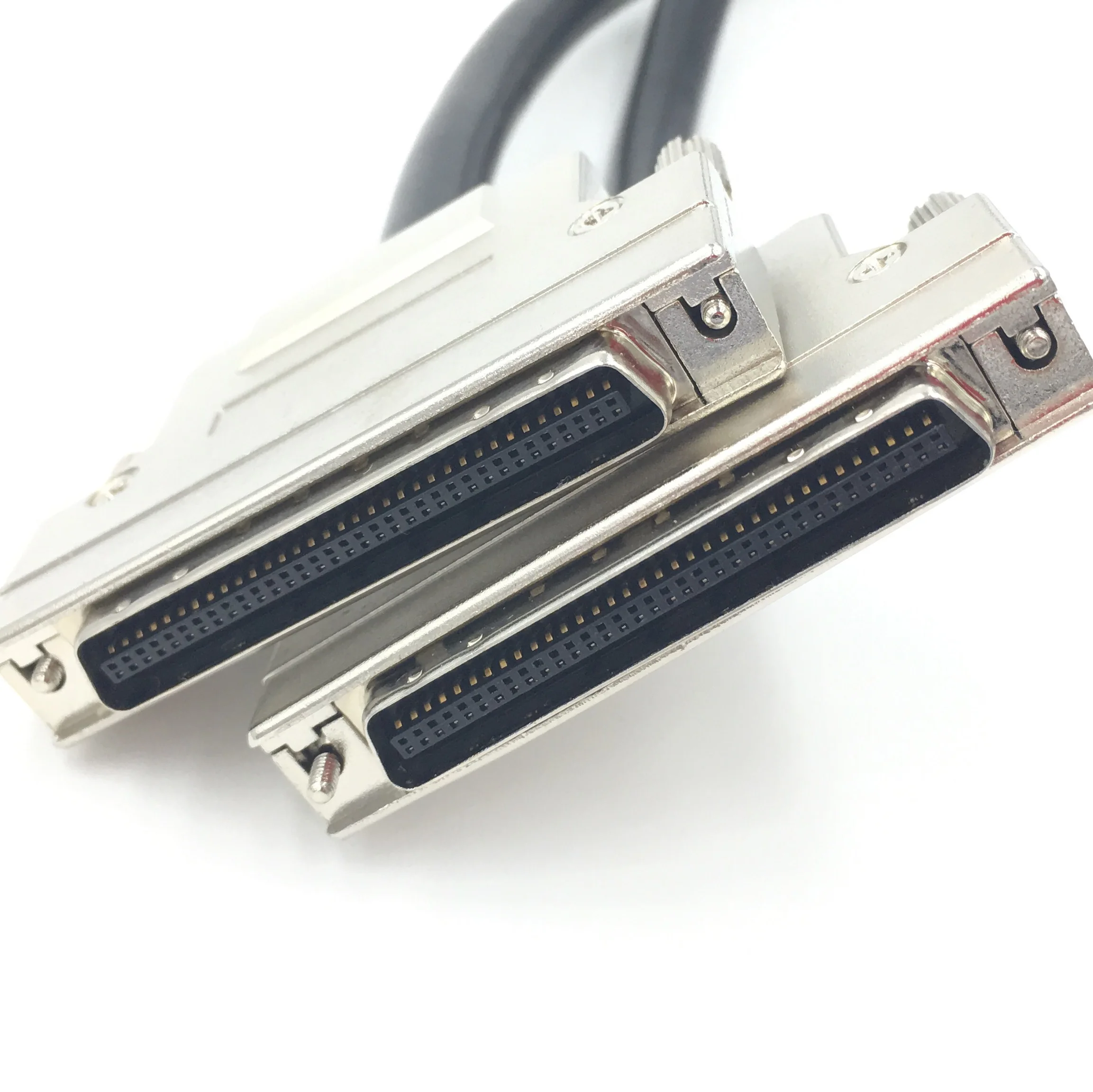SCSI Cable HPCN68 To HPCN68P Male To Male Cable CN68 To CN68 M/M Cable 68 Pin to 68 Pin Cable
SCSI Cable HPCN68 To HPCN68P Male To Male Cable CN68 To CN68 M/M Cable 68 Pin to 68 Pin Cable