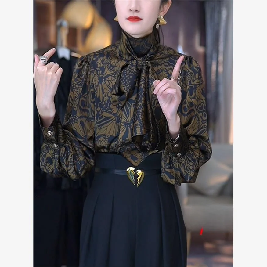 Faionable Vintage Print Knot Belt Women's Long Sve irt New Silk Spring Autumn Winter Top Cleanfit Waist A-Li...
Faionable Vintage Print Knot Belt Women's Long Sve irt New Silk Spring Autumn Winter Top Cleanfit Waist A-Li...