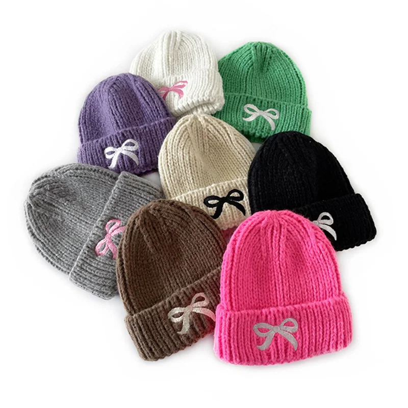 Новая детская зимняя шапка с вышивкой и бантом, детские вязаные шапки для девочек, теплая детская шапка ярких цветов, детская шапка для девочек, От 2 до 6 лет 
Новая детская зимняя шапка с вышивкой и бантом, детские вязаные шапки для девочек, теплая детская шапка ярких цветов, детская шапка для девочек, От 2 до 6 лет