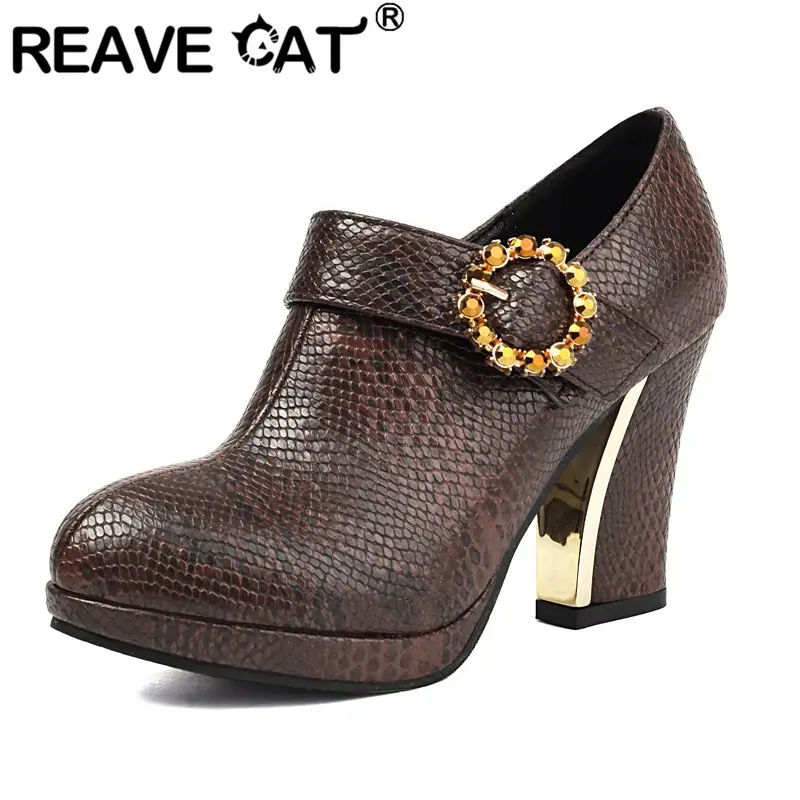 Женские ботильоны с круглым носком REAVE CAT, брендовые офисные мягкие повседневные ботильоны больших размеров 44, 45, 46
Женские ботильоны с круглым носком REAVE CAT, брендовые офисные мягкие повседневные ботильоны больших размеров 44, 45, 46