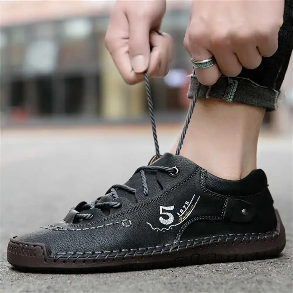 Low Plus Size Men's White Sneakers Running Luxury Brands White Man Shoes Sport Low Cost Famous Brands Sneakeres Sho
Low Plus Size Men's White Sneakers Running Luxury Brands White Man Shoes Sport Low Cost Famous Brands Sneakeres Sho