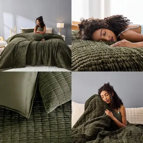 Elegant Plush Velvet Quilt - Striped Channel Stitch in Rich Dark Green for King Size Beds, Soft Corduroy Lightweight Comforter,