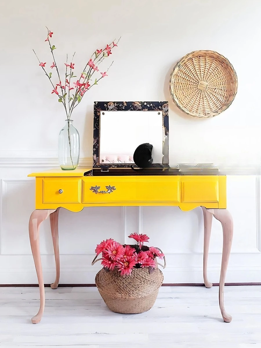 French retro solid wood dressing cabinet storage cabinet integrated flip dresser dressing table
French retro solid wood dressing cabinet storage cabinet integrated flip dresser dressing table